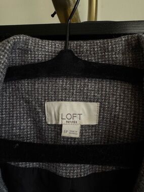 LOFT Petites Gray Houndstooth Wool-Blend Coat